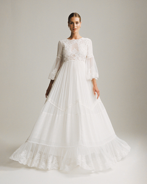 byTiMo | The Embroidered Lace Gown - Vintage White